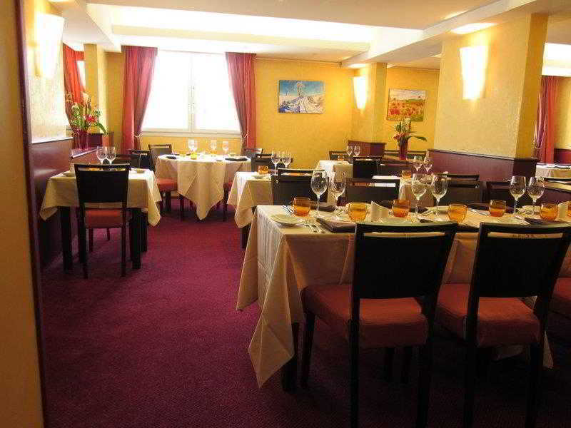 Kyriad Tours - Joué-lés-Tours Restaurant bilde